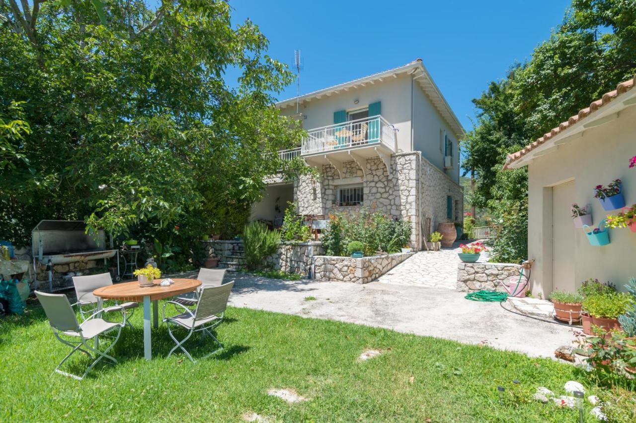 Apartamento Avelia Blue Asprogerakata Exterior foto